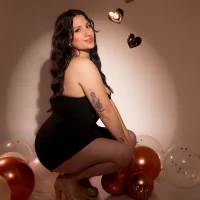 MyaAmstrong's Avatar Pic