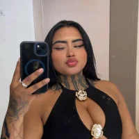 Lairahearvy's Avatar Pic