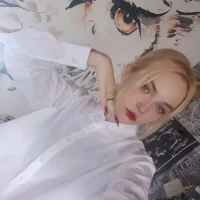 CoIettaMagaziner's Profile Pic