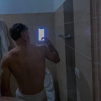 Zezzta 的個人資料圖片