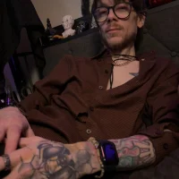 webzandkordz's Avatar Pic