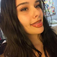 amberlove21's Profile Pic