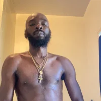 DomKing2323