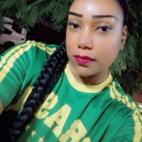 Dianaa_Rosee's Avatar Pic