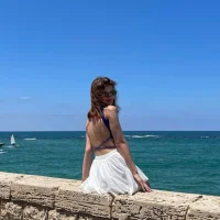 Foto do perfil de AislyBrucker