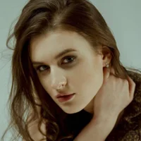 AlinaLovely's Profile Pic