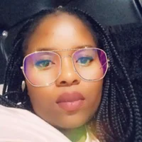 Hugeassxx30's Offline Chat Room