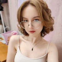 Gambar Profil LoraCatlett