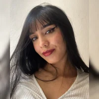 Aleja_0516's Profile Pic