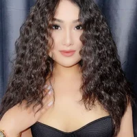 asian_love01's Profile Pic