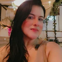 Elena_Guerra Adlı Modelin Avatarı