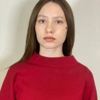 FloraGolson's Profile Pic