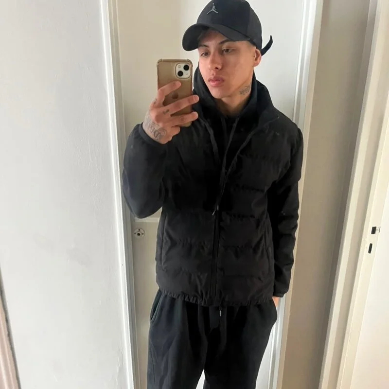 elvip27 profile photo