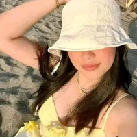 Hot-Arab-bitch's Profile Pic