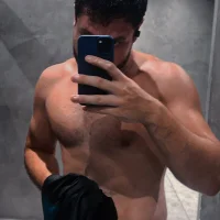 hottiefruti's Profile Pic