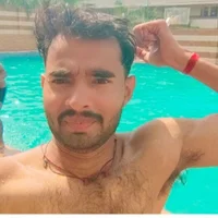 Jamesbonddeshi 的個人資料圖片