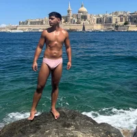 Yovan_'s Profile Pic