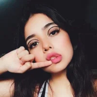 Blossom_love Φωτ, Προφίλ