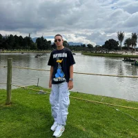 santiago_deluca Adlı Modelin Avatarı