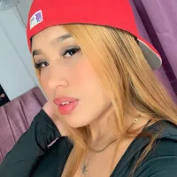 Emma_rours's Profile Pic