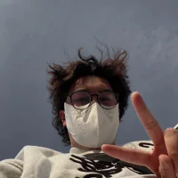 Hunghjkfggh's Profile Pic