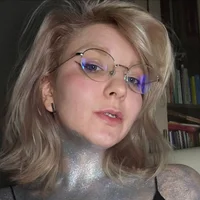 HopeSwan's Profile Pic