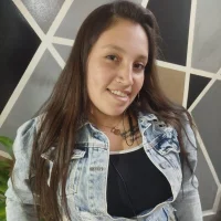 รูปโปรไฟล์ของ viiolett69