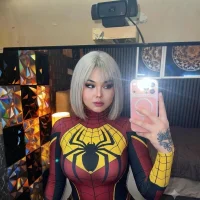 collins_selena webcam