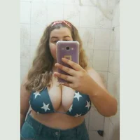 hunnybee96s profilbillede