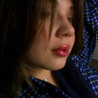 รูปโปรไฟล์ของ ShirleyRoses