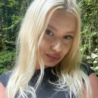 JocelynLuv's Avatar Pic