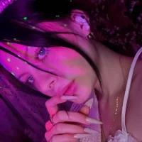 LinnBeam's Profile Pic