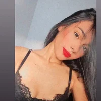 Madeline_Rose's Profile Pic