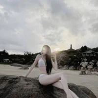รูปโปรไฟล์ของ -Lucy22-
