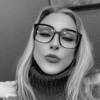 Kevetcloee38 webcam