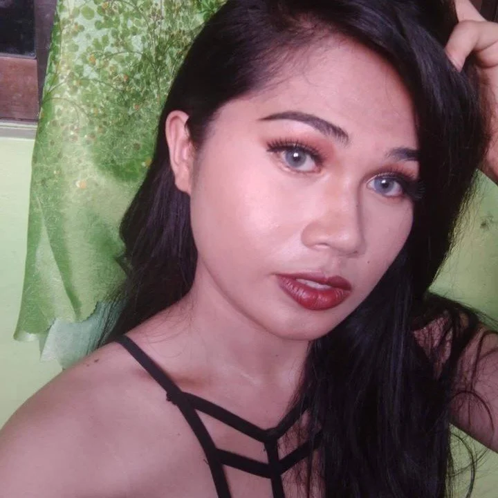 urasian_shirley21 profile photo