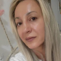 תמונת פרופיל של Regina_Regina