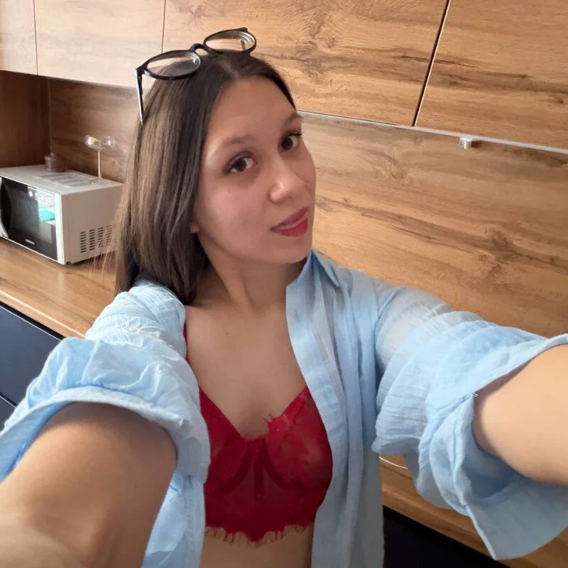caroline_me