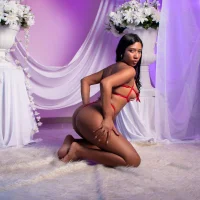 _gabi_hot Adlı Modelin Avatarı