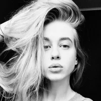 KarlaRiver's Profilna slika