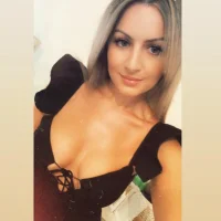 Sharissex এর প্রোফাইল ছবি