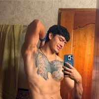 รูปโปรไฟล์ของ elliot_and_violet