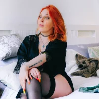 TemptingFox's Profile Pic