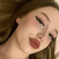 NinelleSun's Avatar Pic