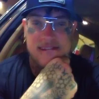 Darkcrowncouple webcam