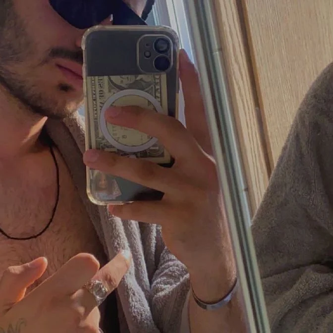 gaddar_21 profile photo
