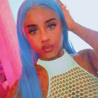 Профилна снимка на JennyQueen222