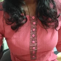 tamil_abarna এর প্রোফাইল ছবি