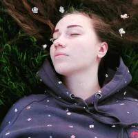 รูปโปรไฟล์ของ AliceMoors