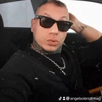 Angelmalote's Profile Pic